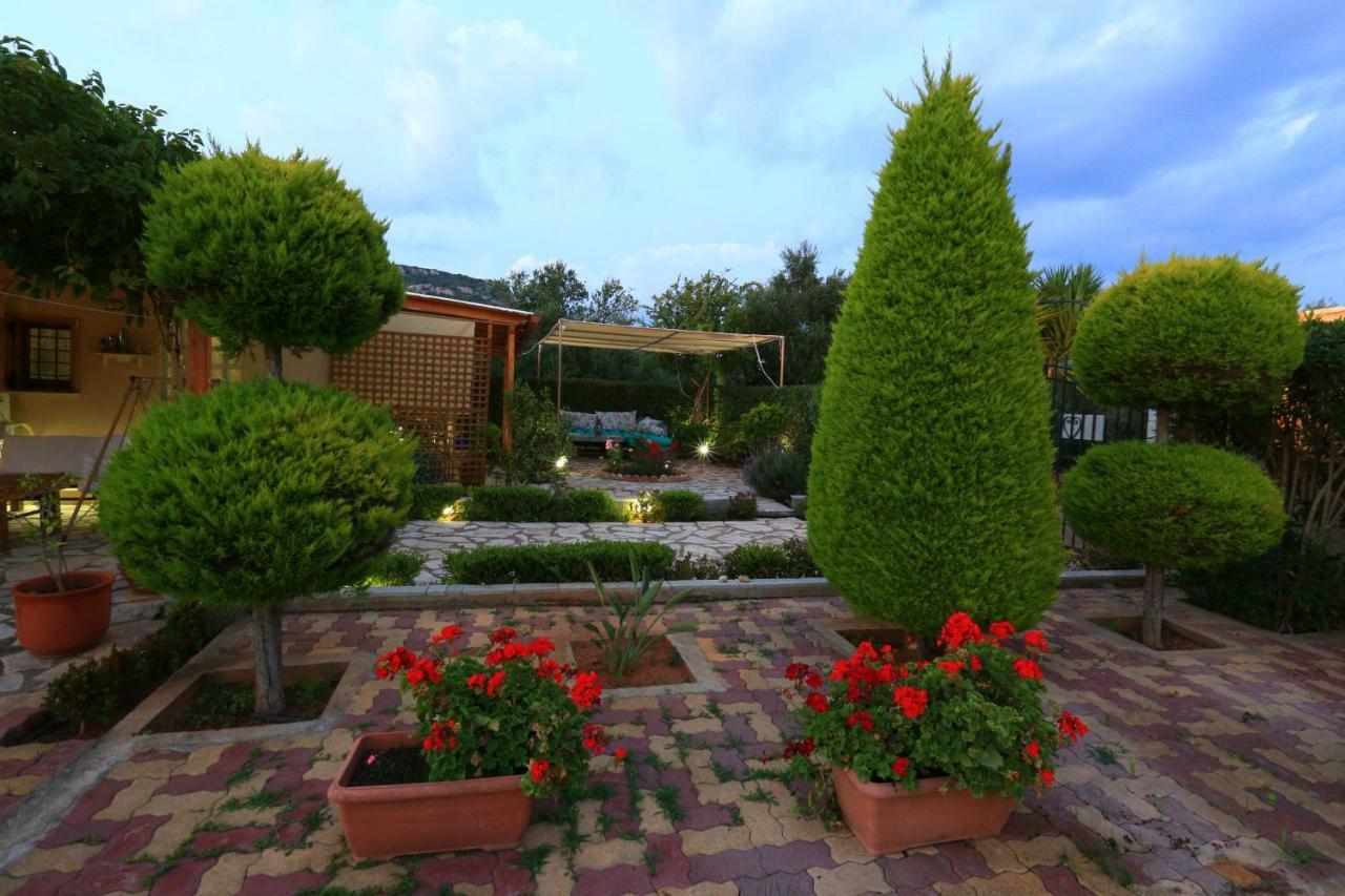 Olive House Villa&Studio Vromonérion Esterno foto